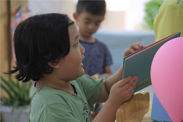 Ngày hội Bé Ngoan vui đọc sách